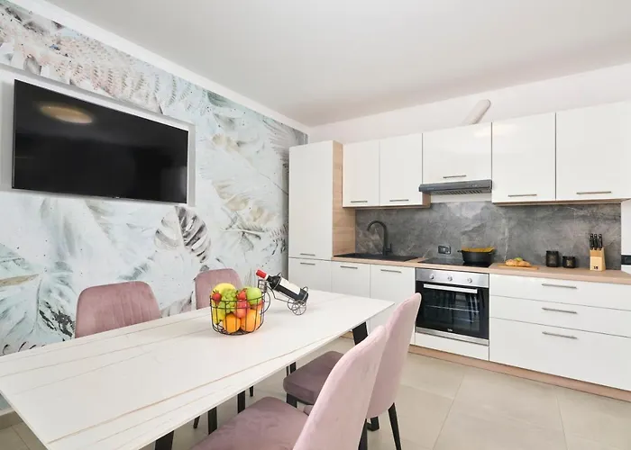 דירה Dolcea אומאג